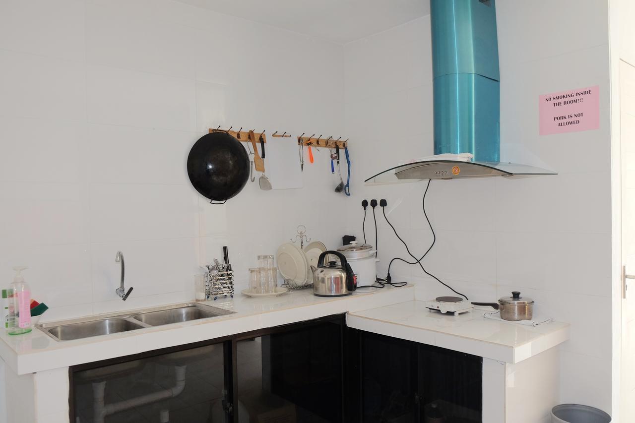 Natol Homestay - London Kuching Bagian luar foto