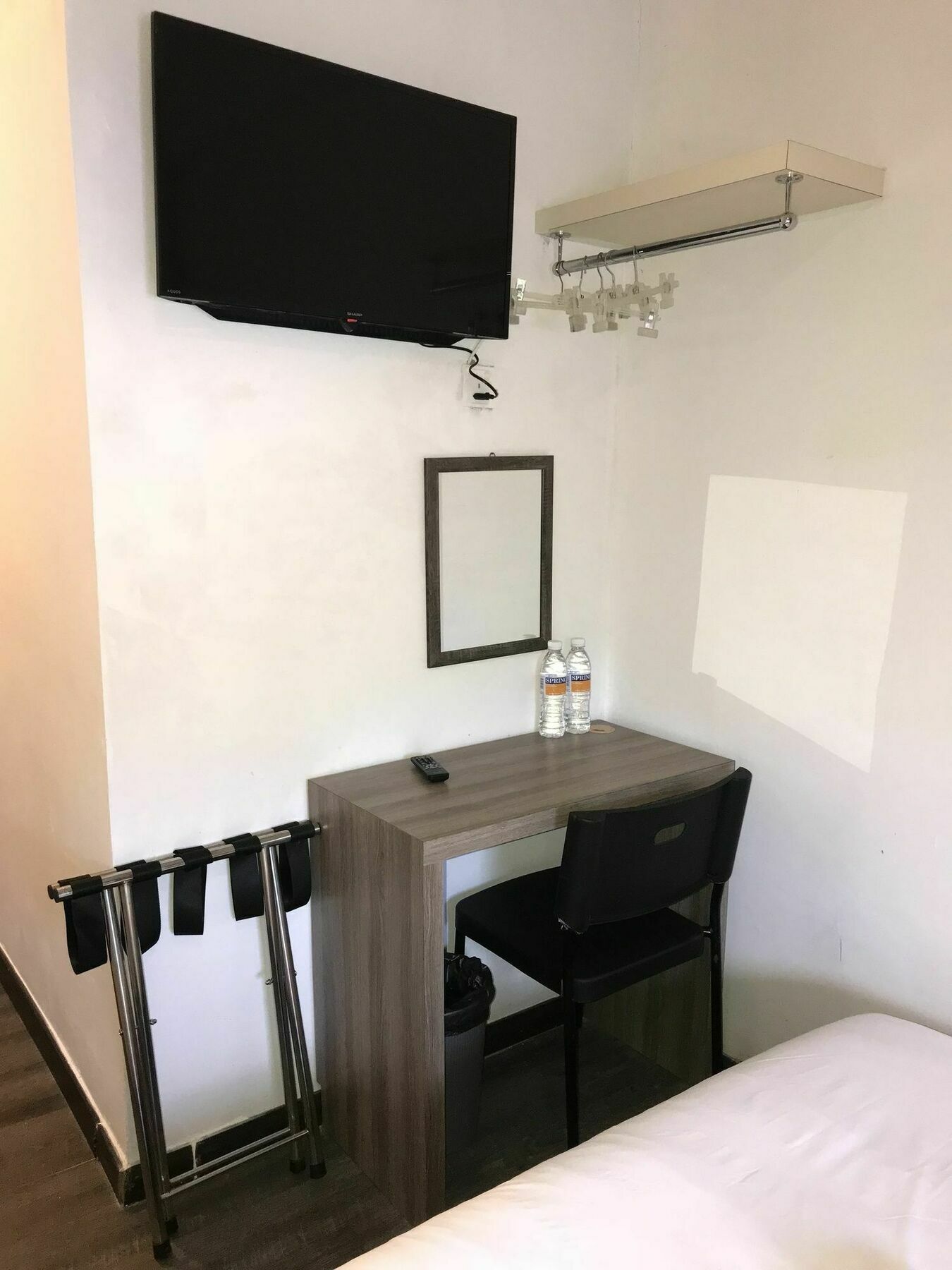 Natol Homestay - London Kuching Bagian luar foto
